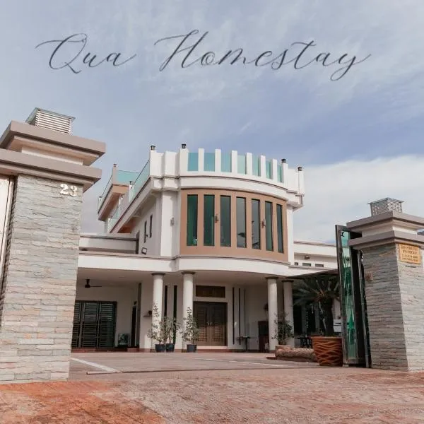 Qua Homestay 5 Rooms 6 Bathrooms，位于太平的酒店