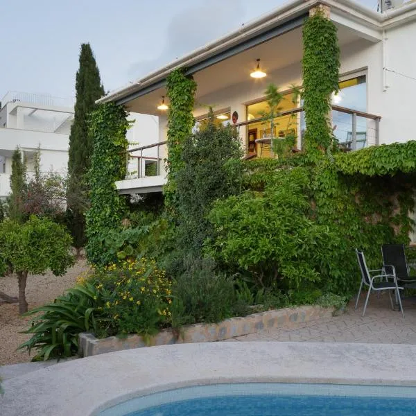 Villa in Albir，位于拉尔法斯德尔皮的酒店