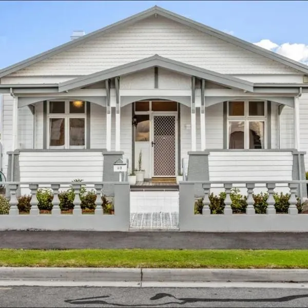 Three Bedrooms Hermay Cottage，位于朗塞斯顿的酒店