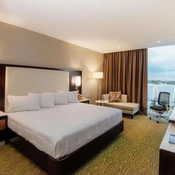 Hilton Garden Inn Puebla Angelopolis，位于普埃布拉的酒店