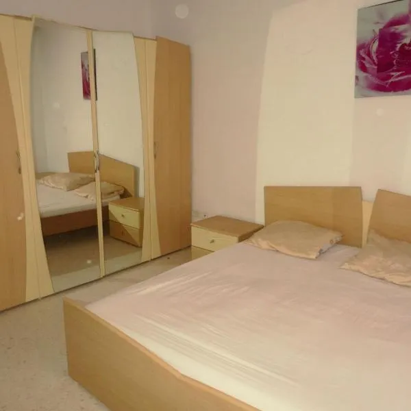 fatimides appartement，位于拉马萨的酒店