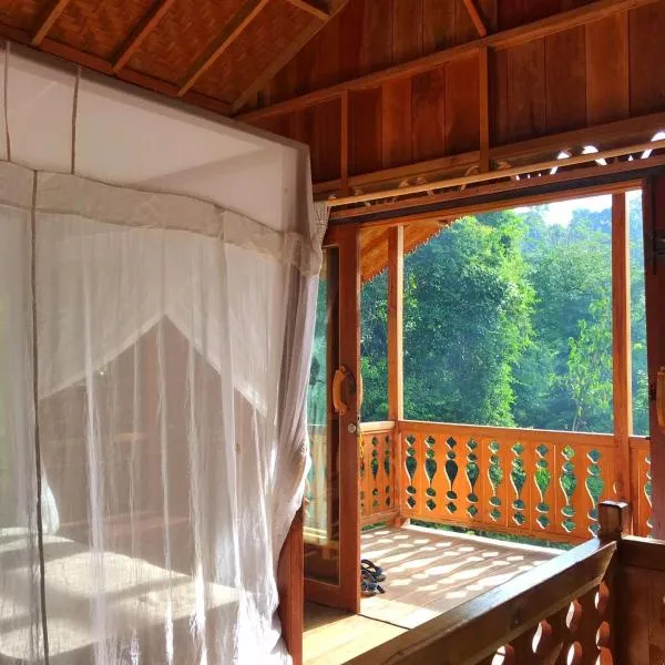 Rambai Tree Jungle Lodges，位于Timbanglawang的酒店