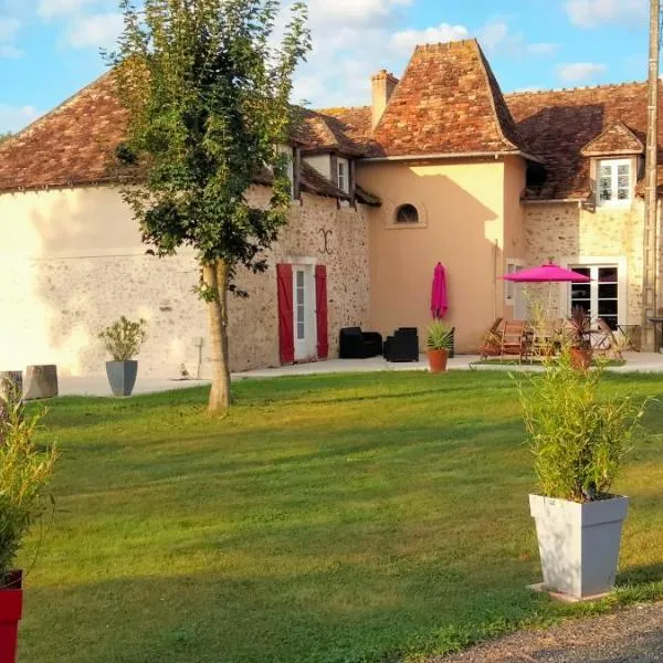 Gîte & chambre d'hôtes du Moulin，位于Étival的酒店