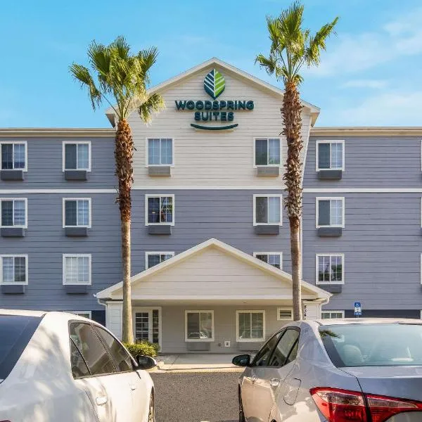 WoodSpring Suites Jacksonville I-295 East，位于杰克逊维尔的酒店