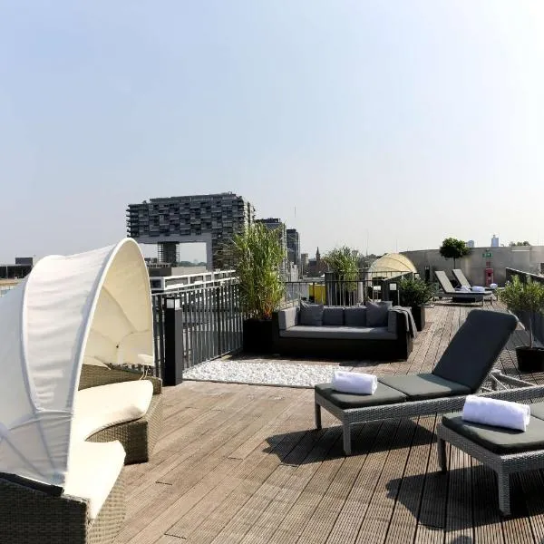 art'otel cologne, Powered by Radisson Hotels，位于科隆的酒店
