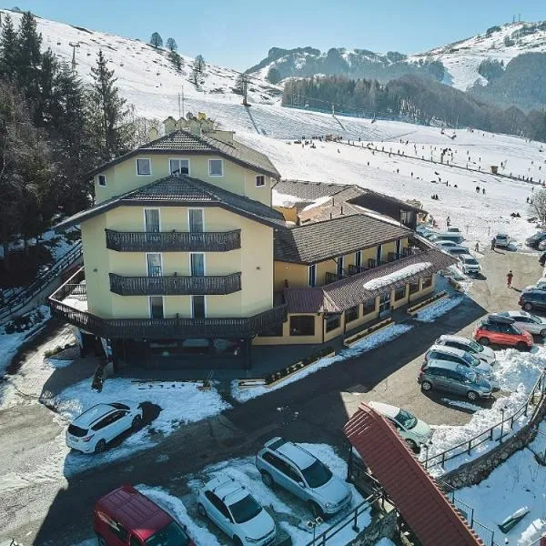 Hotel Dolomiti，位于阿维奥的酒店