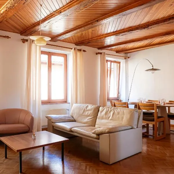 Chez Mamama, gîte cosy sur la route des vins，位于当巴克拉维尔的酒店