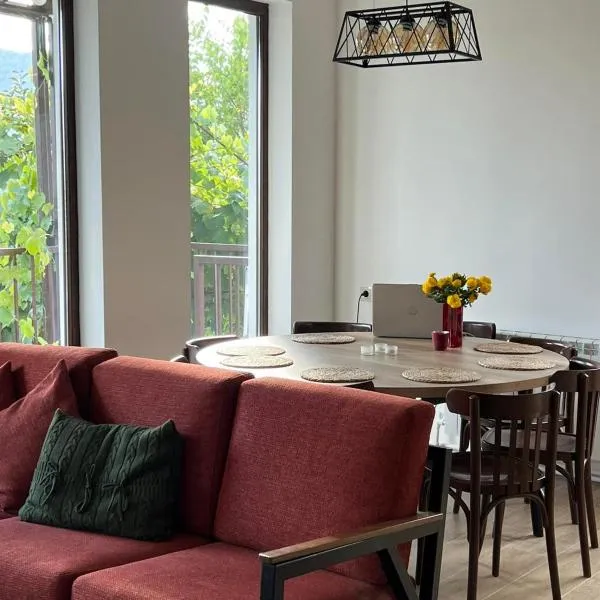 Green Agarak Guest House near Dendropark, Stepanavan，位于Gyulagarak的酒店