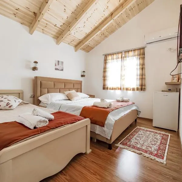 Vila Sofia Gllava - Resort，位于Memaliaj的酒店
