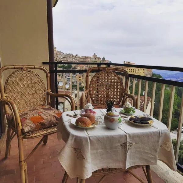 B&B La Finestra Sul Mare，位于里帕特兰索内的酒店