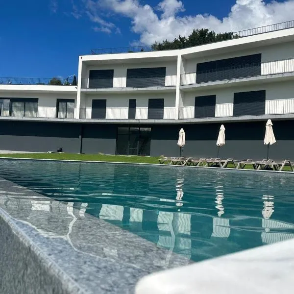 Ermal Terrace，位于维埃拉·多米尼奥的酒店