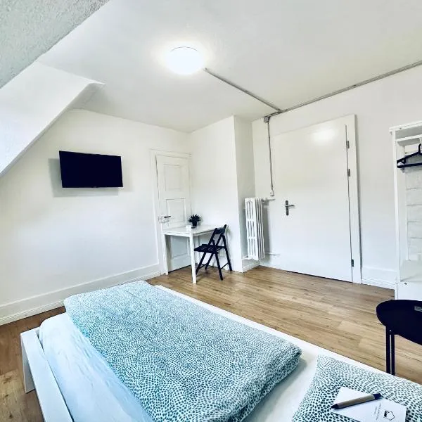 Monteurzimmer - Worker's accommodation - ZIMMERzuVERMIETEN in Balsthal Solothurn，位于巴尔斯塔尔的酒店