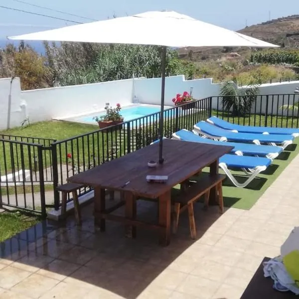 CHALET PRIVADO, PISCINA, WIFI AL MEJOR PRECIO，位于San Juan de la Rambla的酒店