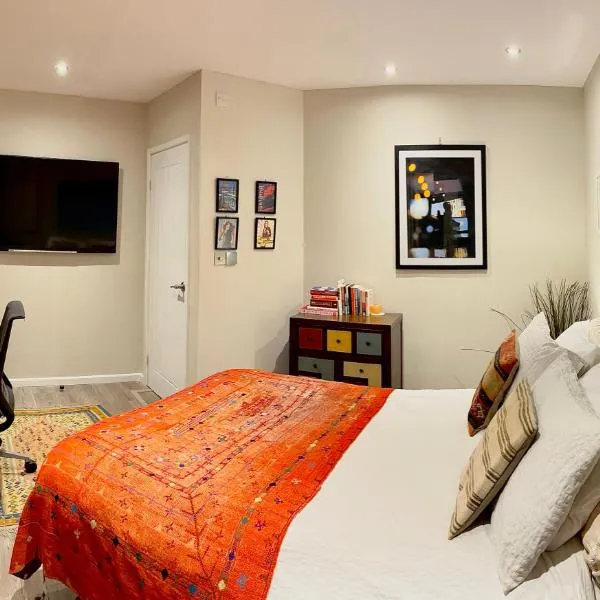 Modern, Gr Floor 1 bed, bathroom, garden & private entry with Free Parking，位于剑桥的酒店