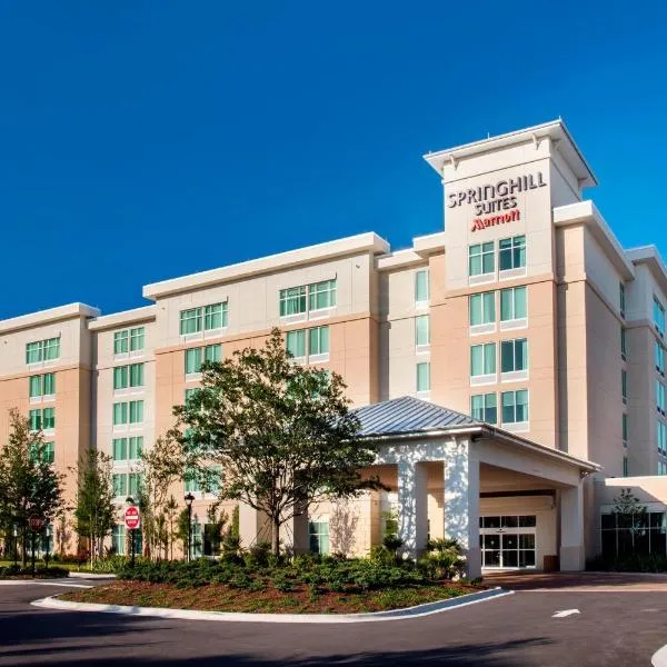 SpringHill Suites by Marriott Orlando at FLAMINGO CROSSINGS Town Center-Western Entrance，位于塞利布雷申的酒店