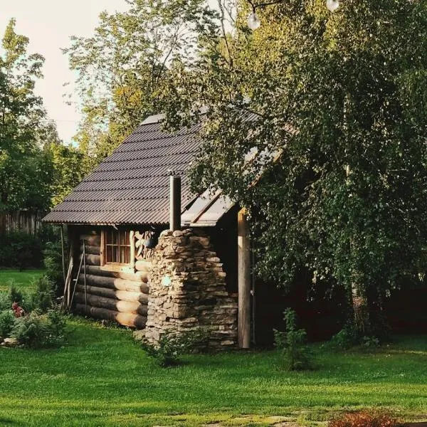 Uneallika hubane saunaga majake "Hoburaud"，位于Kuijõe的酒店