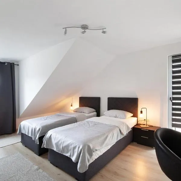 Ferienwohnung zur Nordhelle，位于Herscheid的酒店