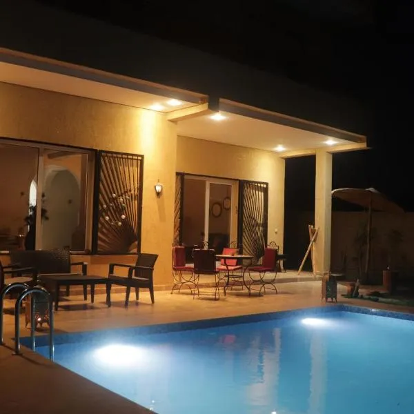 Peaceful Pool Villa，位于Amizmiz的酒店