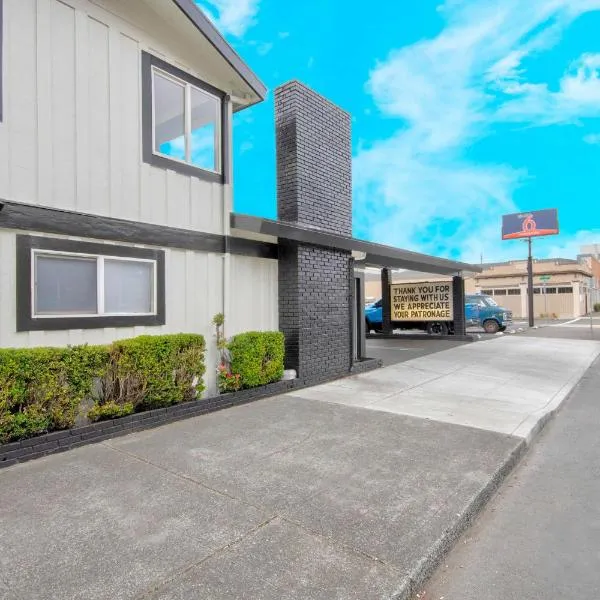 Studio 6 Eureka CA Old Town，位于尤里卡的酒店