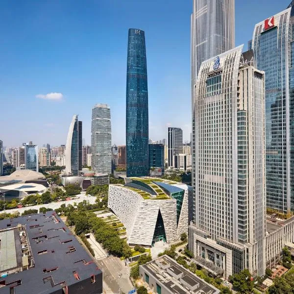 The Ritz-Carlton, Guangzhou，位于三元里的酒店