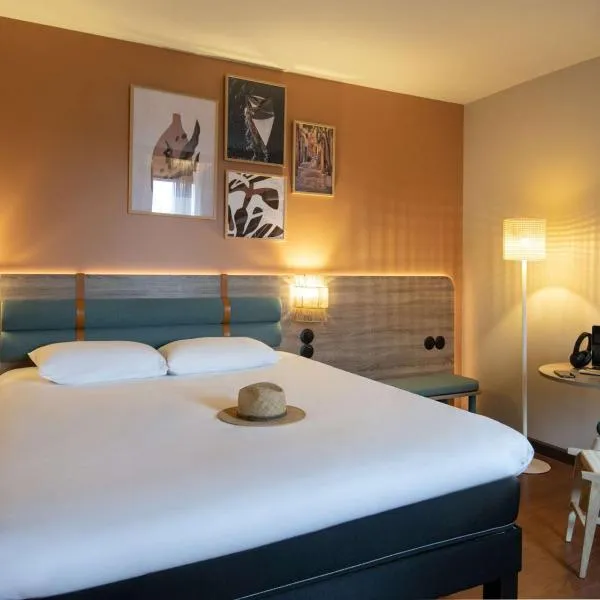 宜必思高尔夫圣特洛佩兹酒店，位于La Môle的酒店