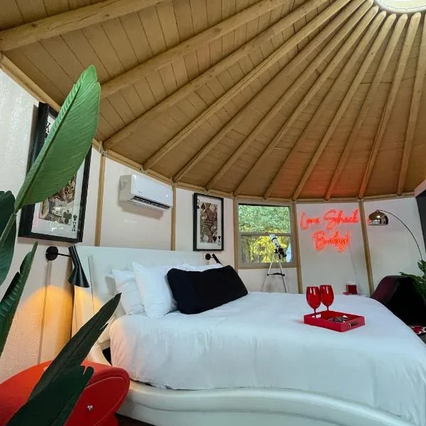 All Is Well Resort，位于Saint Jo的酒店