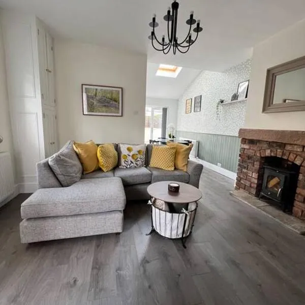 Cottage in Whalley，位于沃利的酒店