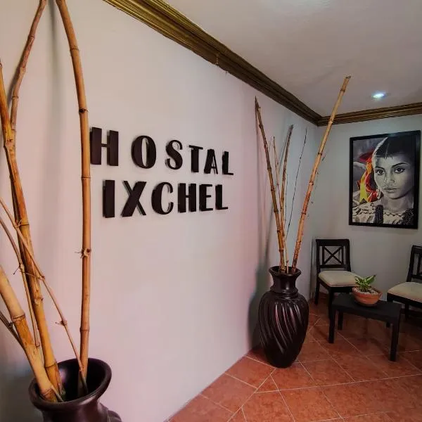 Hostal Ixchel - WiFi, Hot Water, AC, in Valladolid Downtown，位于Uaymá的酒店