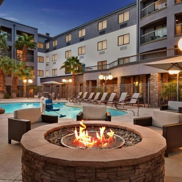 Courtyard By Marriott Las Vegas Stadium Area，位于拉斯维加斯的酒店