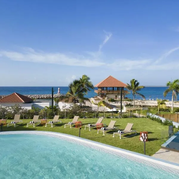 Hilton Garden Inn La Romana，位于拉罗马纳的酒店