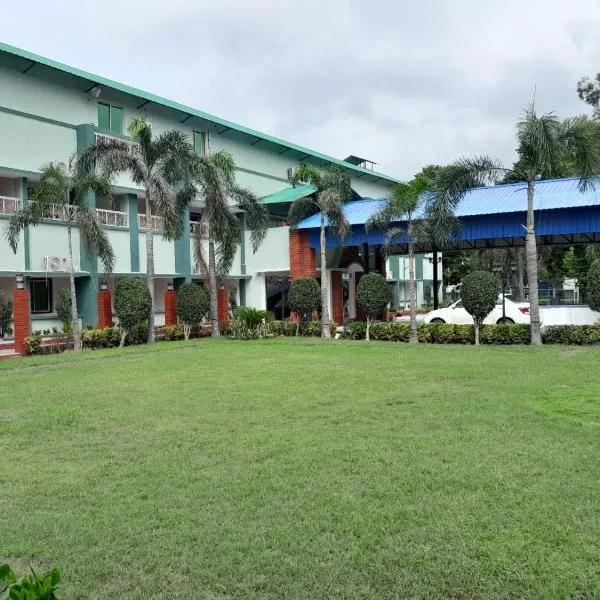 Aarunya Hotel And Resort，位于Nalanda的酒店