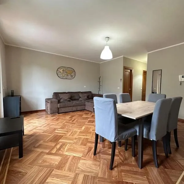 Nicola Apartment，位于卢卡的酒店