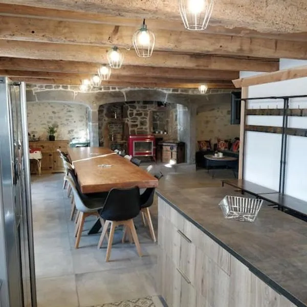Location maison Bourboule，位于Murat-le-Quaire的酒店