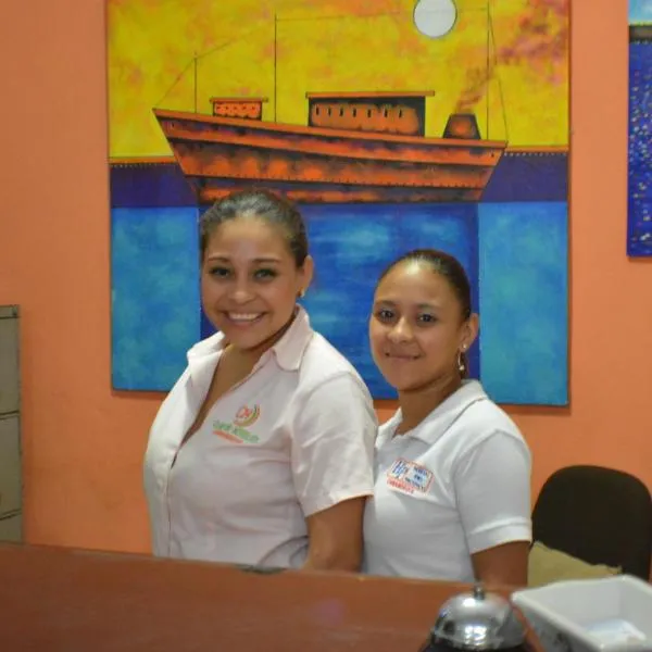 Hostal Pacifico Chinandega，位于Gemastepe的酒店