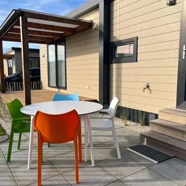 Moderne chalet met airco in Blankenberge，位于布兰肯贝赫的酒店