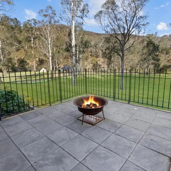 Parsons Flat River Barn，位于Dargo的酒店