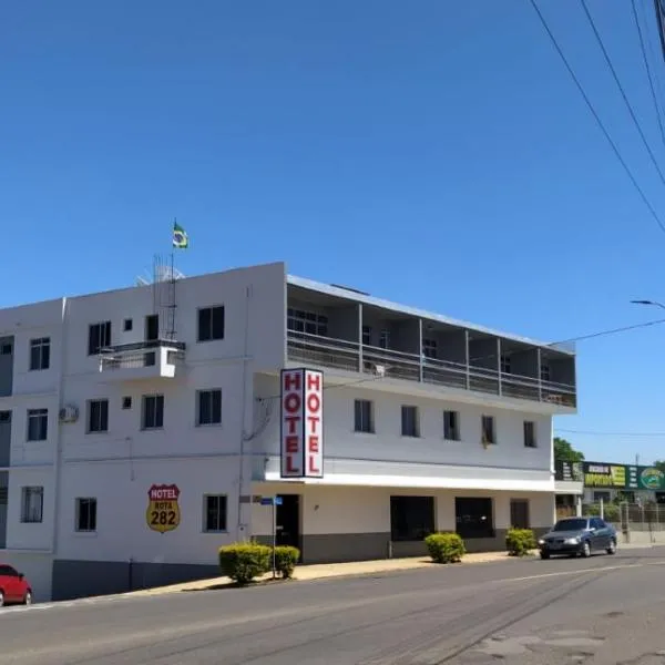 Hotel Rota 282，位于São Miguel dʼOeste的酒店