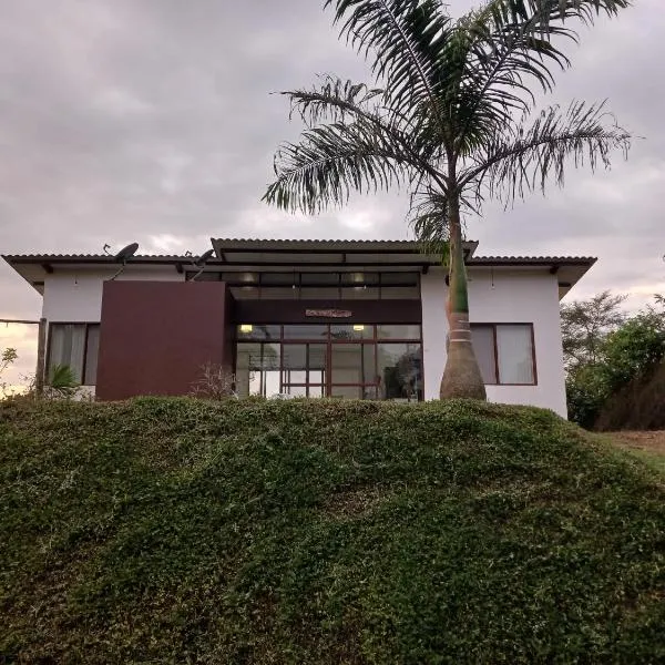 Casa vacacional en Pedro Vicente Maldonado，位于Pedro Vicente Maldonado的酒店