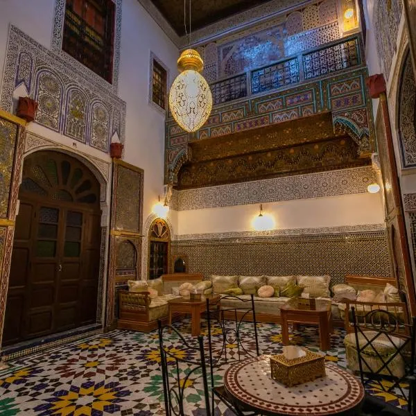 Riad Qamar Fez，位于非斯的酒店