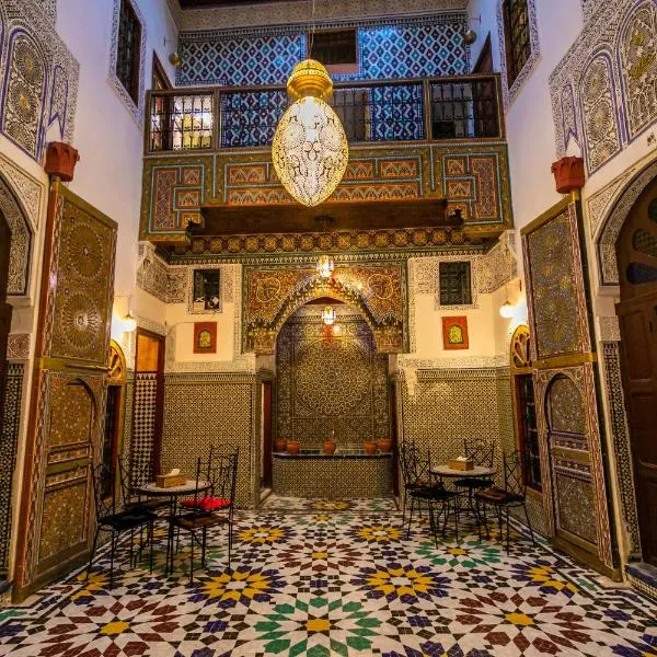 Riad Qamar Fez，位于非斯的酒店