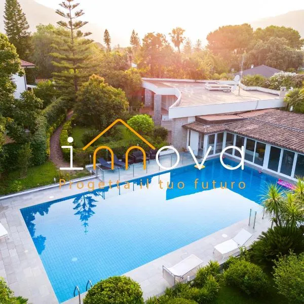 Villa Cristina luxury resort，位于蒙德罗的酒店