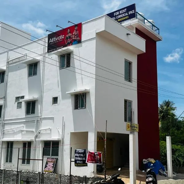 Hotel Star Nivas, Srirangam，位于Siruganūr的酒店