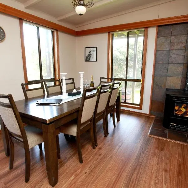 Tequila Sunset Beachfront Family Holiday Home, Bass Coast，位于Grantville的酒店