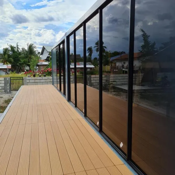 Ooni Hostel Moalboal，位于莫阿尔博阿的酒店