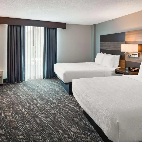 普拉泽酒店及套房，位于沃索的酒店