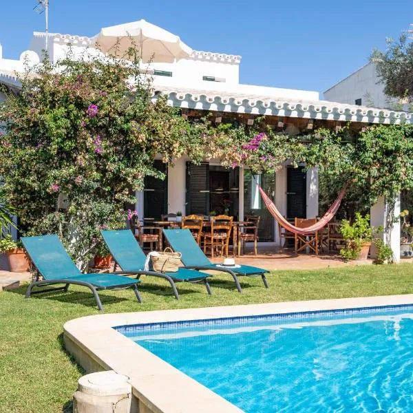 Chalet en Biniancolla con piscina y jardin，位于比尼贝卡的酒店