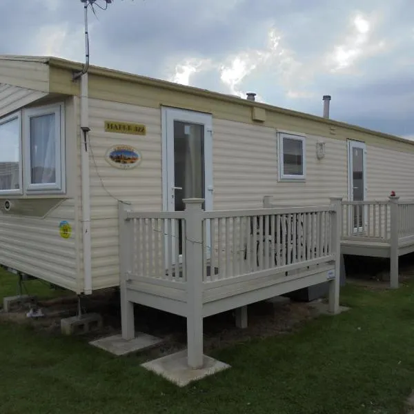 Sealands : Maple:- 6 Berth, Access to the beach，位于英戈尔德梅尔斯的酒店