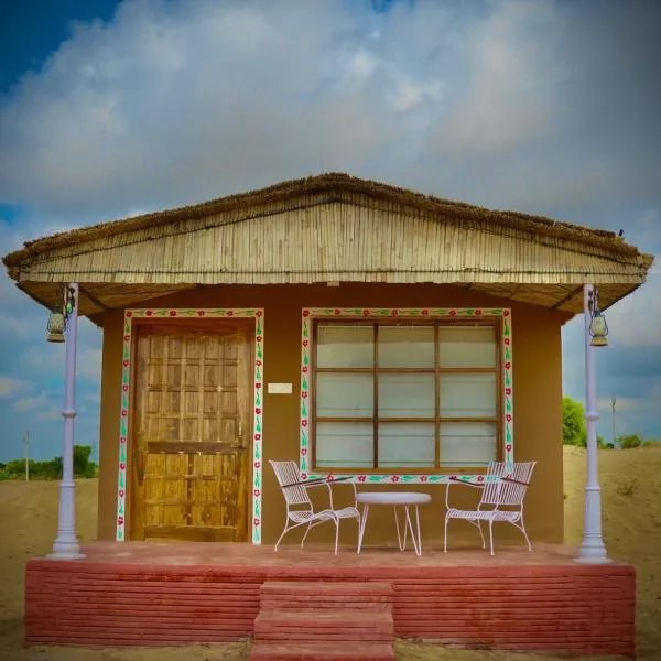 Bikaner Desert Camp and Resort，位于Khāro的酒店