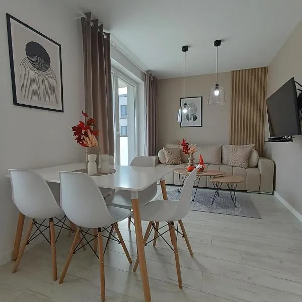 Apartament z 2 sypialniami - Nova Ludova - blisko 2 jezior，位于Kromerowo的酒店