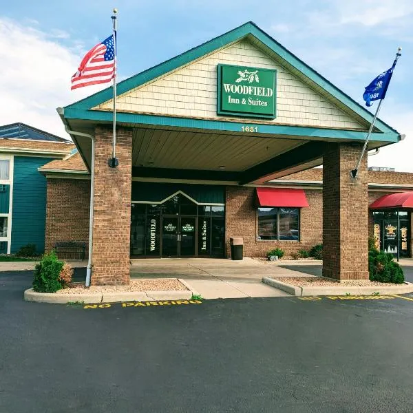 Woodfield Inn and Suites，位于Marshfield的酒店